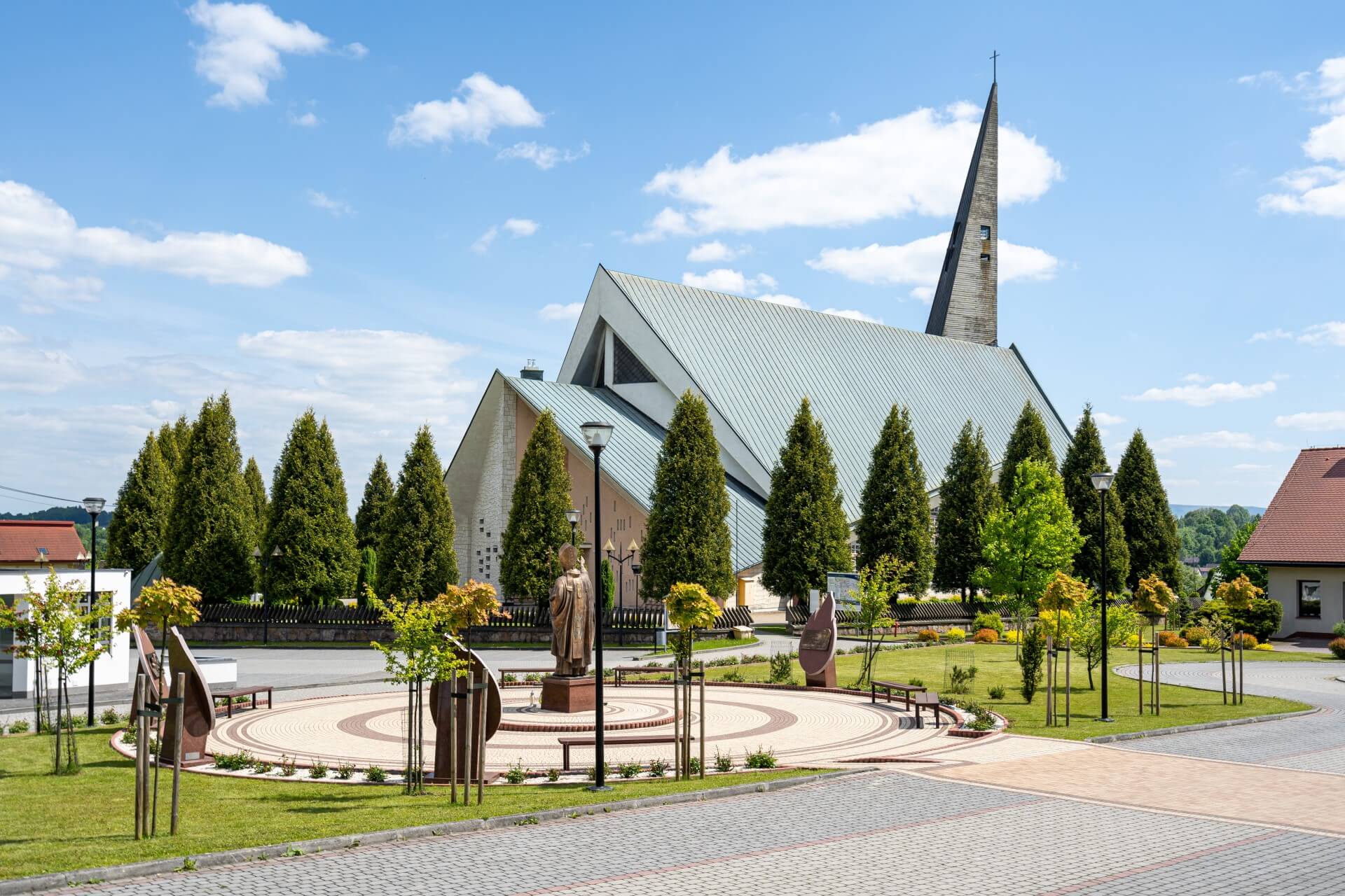 Zdjęcie kościoła w Sieprawiu