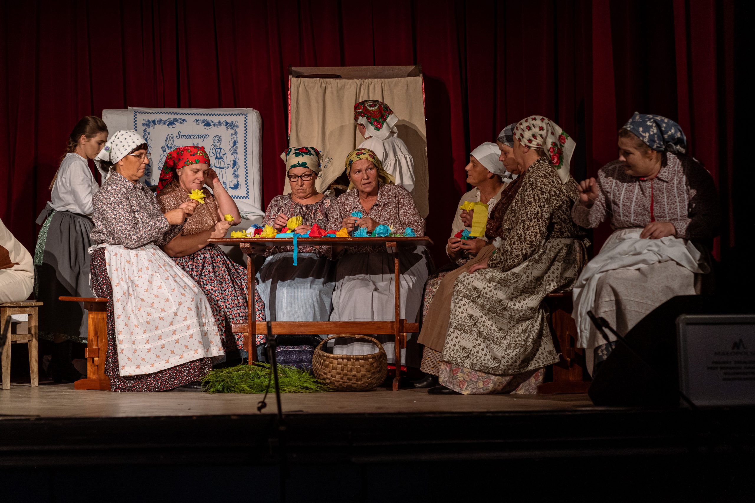 grupa folklorystyczna sieprawianie 6